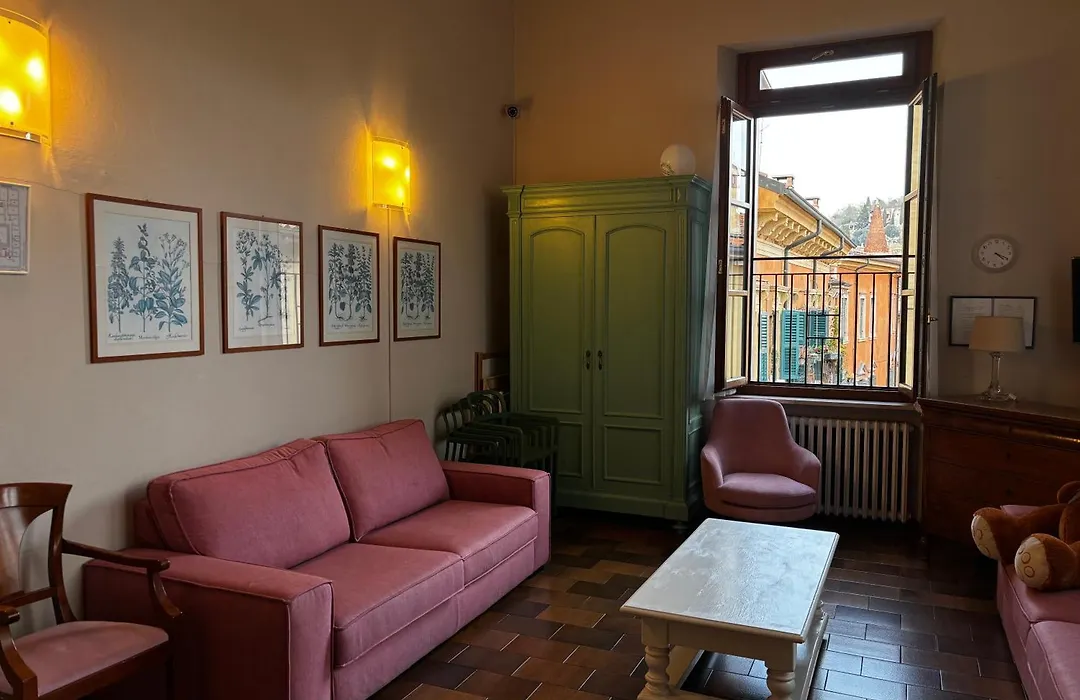 Protezione Della Giovane - Female Hostel-1